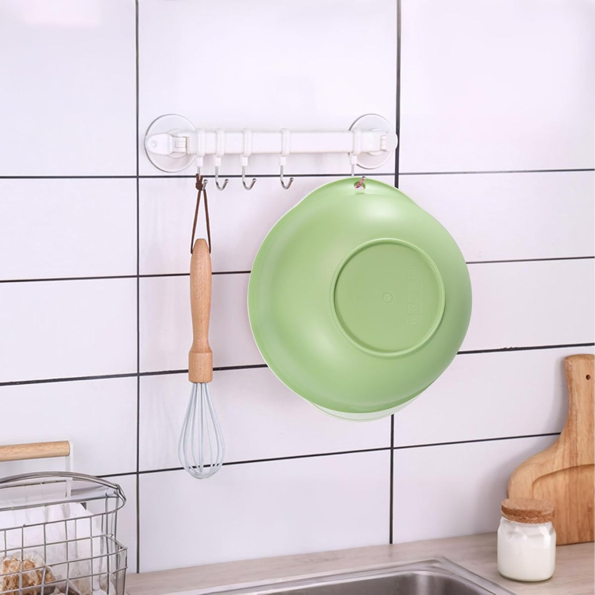 Colander Bowl Set of 2, Nesting Large Capacity Plastic Food Strainer for Pasta, Vegetables and Fruits Washing Draining Basket, Space Saving, BPA Free(Green)