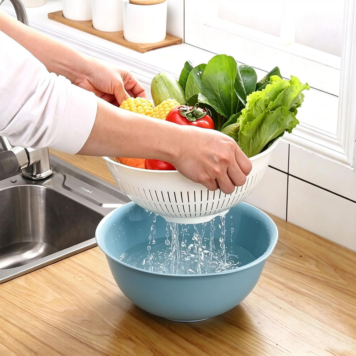 2-Piece Nesting Colander Bowl Set - Large Capacity Plastic Food Strainers for Pasta, Veggies & Fruits, Space-Saving Washing & Draining Basket (Blue)