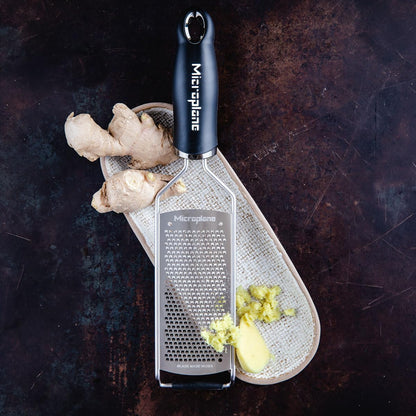 Microplane Gourmet Series Hard Cheese Grater (Fine, Black)