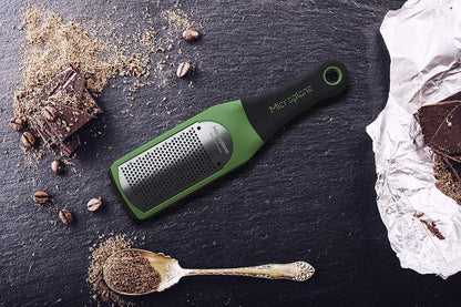 Microplane Artisan Series Parmesan Cheese Grater and Zester (Fine, Green)